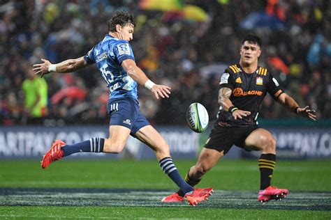 Highlights: Blues break losing streak against Chiefs in ...