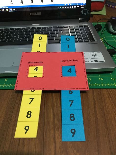 Este enfoque hace que el aprendizaje sea amigable y accesible para los niños creando un contexto que conecta las diferentes áreas del conocimiento. UNIDADES Y DECENAS - Profe Yano en 2020 | Decenas y unidades, Matemáticas para guardería ...