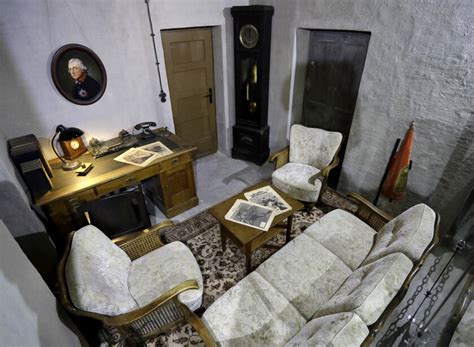 A Controversial Replica Of Adolf Hitlers Bunker Now On Display In
