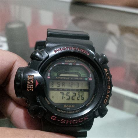 Tempat jual beli online yang pertama adalah bukalapak, toko online ini merupakan pasar online terkemuka di indonesia. Jam Tangan G shock DW 6500 Twin Sensor Vintage | Jual Beli ...