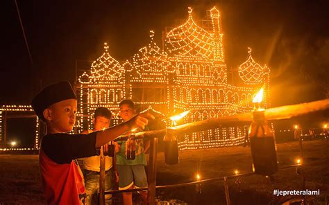 Meskom Tuan Jadi Rumah Festival Lampu Colok Bengkalis 2018