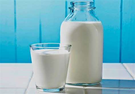 Skimmed Milk Dairy Properties And Benefits Of Skimmed Milk