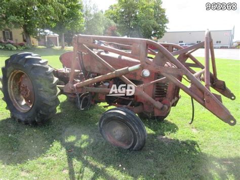 Used 1956 International Harvester 300 Tractor Agdealer