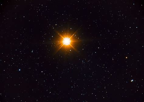 How Can You See Betelgeuse Star Betelgeuse Star In The Sky Space
