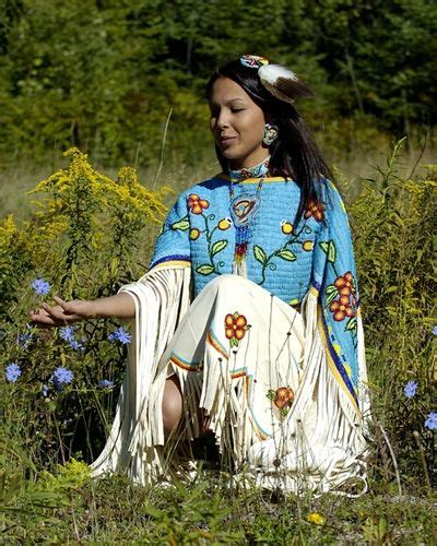 Ojibwe Beautiful Native American Girls Native American Women Native American Beauty