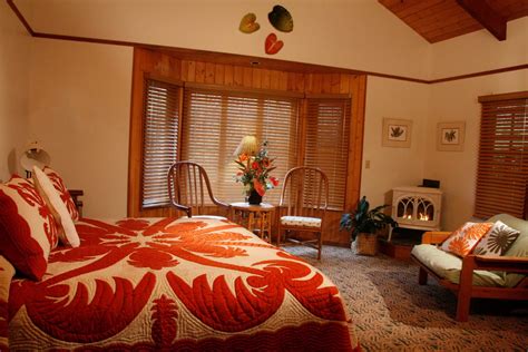 Kehau - Kilauea Lodge & Restaurant