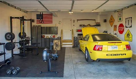 Sport and relaxation should be important part of life of each of us. Best Garage Gym Ideas: 9 Exercise Equipment to Replace ...