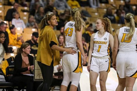 How Mizzou Women S Basketball Finds Energy In Growing Bench And A Week