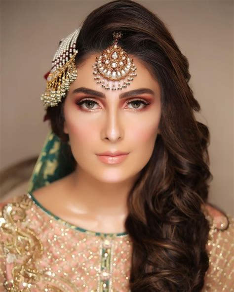 Ayeza Khan Stunning Bridal Looks From Recent Photo Shoot Daily