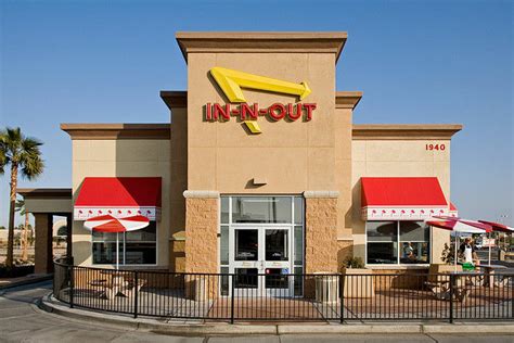 Flipping burgers might not be the first thing that comes to mind for someone looking to start a fruitful career. Take Two | In-N-Out heiress Lynsi Torres is America's ...