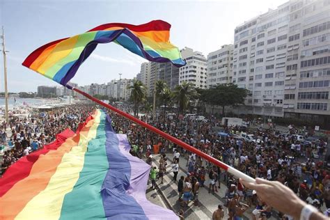 Desfile Del Orgullo Gay 2016 En Río De Janeiro Brasil Cuba Eterna