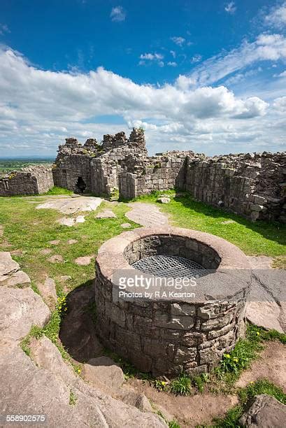 Circular Castle Photos And Premium High Res Pictures Getty Images