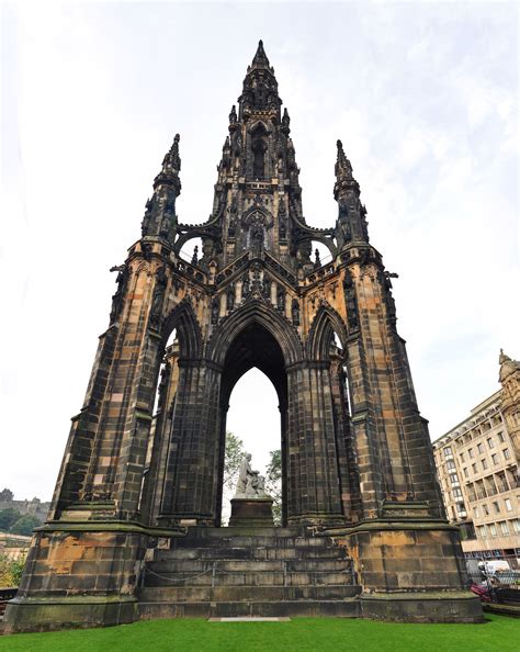 The Sir Walter Scott Monument Edinburgh Janelas Góticas Arquitetura