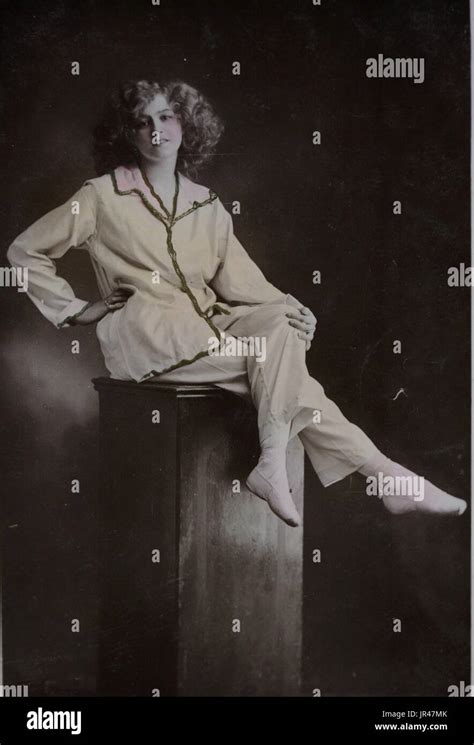Miss Gabrielle Ray Edwardian Actress Stock Photo Alamy