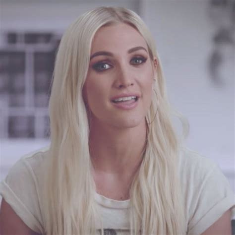 Ashlee Simpson Exclusive Interviews Pictures And More Entertainment