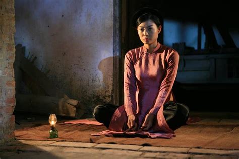 Bộ phim thương nhớ ở ai của đạo diễn lưu trọng ninh quy tụ nhiều gương mặt mới, lần đầu bén duyên điện ảnh bao gồm ngọc anh và trà my. Thương Nhớ Ở Ai - Bộ phim truyền hình ai xem rồi cũng nhớ ...