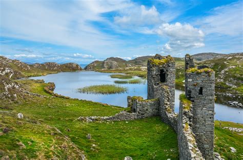 Ruins Of Three Castle Head County Cork Ireland Ufer Touristik Wir