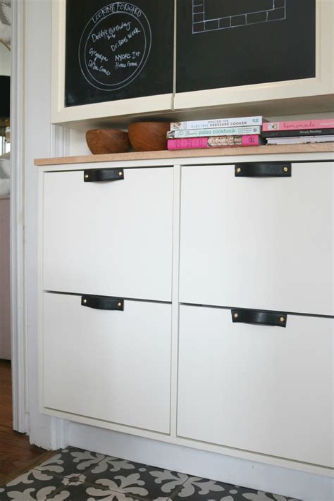 STALL IKEA HACK- Small Space Solution in our Kitchen ...