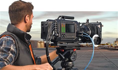 Professional Digital Film Camera Designed For Feature Films Television