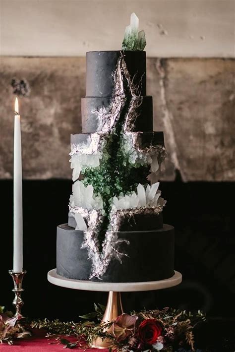 Sage green is a beautiful and natural shade that is very much loved by spring and summer marrying couples. 30 Sage Green Wedding Ideas | Wedding Forward | Geode cake wedding, Winter wedding cake, Themed ...
