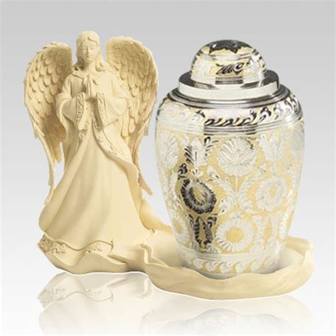 The Angel With Cremation Urn Is A Wonderful Memorial The Angel Urn