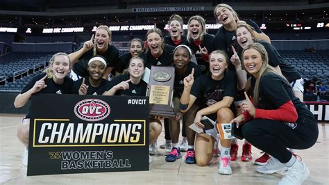 Belmont Women S Basketball Team Wins Second Straight Ovc Tournament Title The Sports Credential