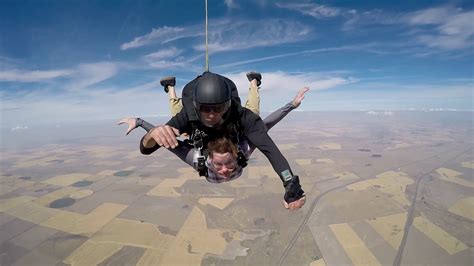 Fawnsflying Skydive West Plains Youtube