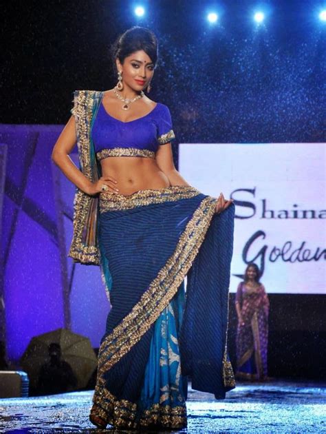 Shriya Saran Hot Back And Navel Show In Saree Photos Imagedesi Com