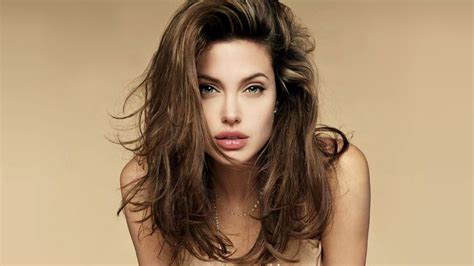 Juicy Lips Girl Angelina Jolie Actress Wallpaper