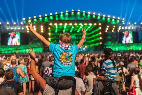 Zobacz listę artystów, którzy przyjęli zaproszenie na nadchodzące edycje pol'and'rock festival. Pol'and'Rock 2018 (były Przystanek Woodstock) Ile było ...