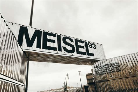Steven Meisel Si Solo Vas A Ver Una Exposición De Fotografía Que Sea