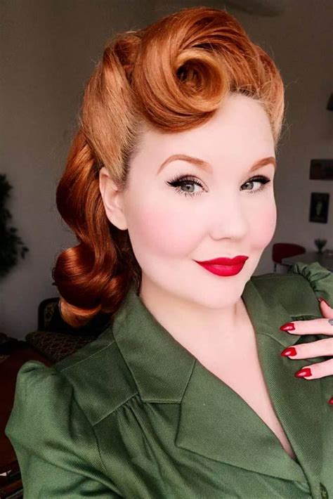 Fascinating Victory Rolls Hairstyles The Modern Take At The Vintage