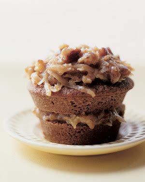 Send chocolate to germany : German Chocolate Cupcakes Recipe | Martha Stewart