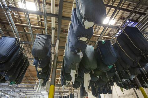 Cleaning hospital linens during a global pandemic - TMC News