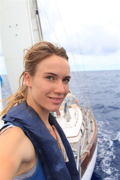 holandská jachtárka laura dekker v 16 rokoch oboplávala zemeguľu in drive magazin