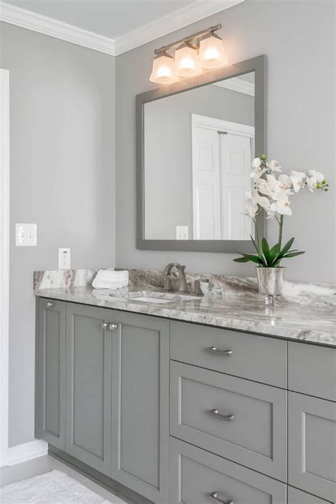 When searching for the best paint for bathrooms, a few key choices can prevent mold and mildew growth and any peeling later on. How to Choose the Best Paint for the Bathroom?