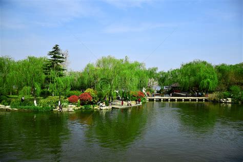 济南大明湖风景区高清图片下载 正版图片500379661 摄图网
