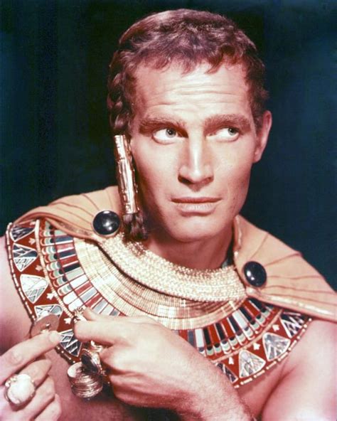 35 Vintage Photos Of Charlton Heston From Between The 1940s And 60s