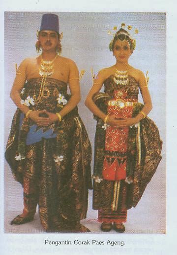 culture indonesia berbagai baju adat berbagai macam budaya daerah