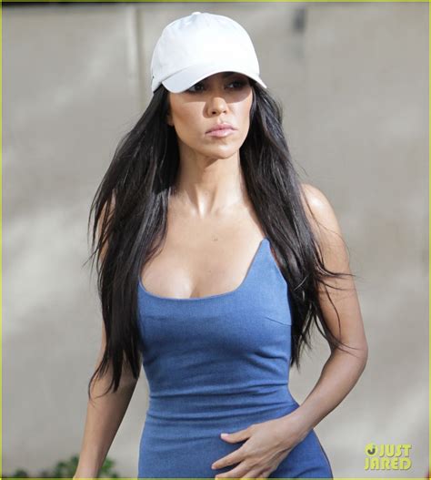 Kourtney Kardashian Flaunts Slim Figure In Form Fitting Blue Dress