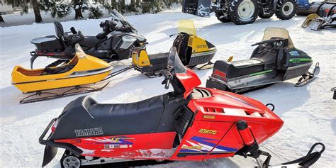 Antique snowmobiling sees tremendous growth - The Review Newspaper