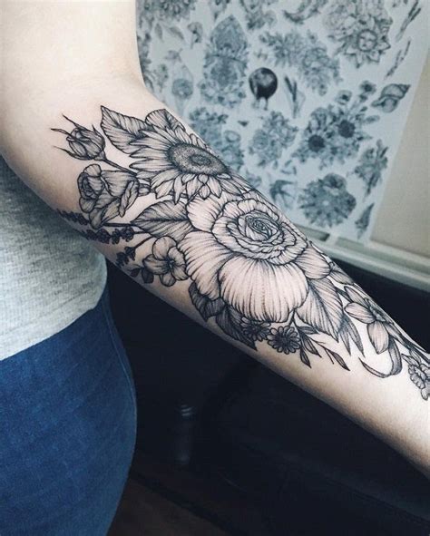 Forearm tattoos are loved and practiced by both men and women. 110+ Awesome Forearm Tattoos | Sleeve tattoos for women ...