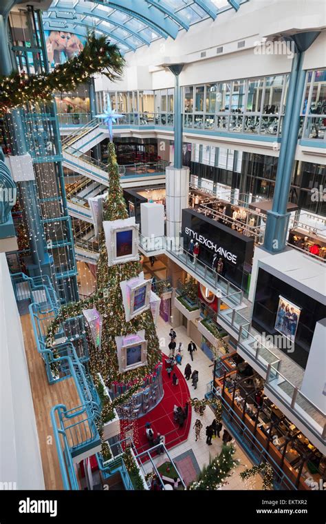 Montreal Canada Shopping Malls