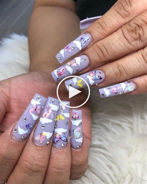 pinterest @ clawedtips 💖 in 2020 | Cute acrylic nail ... Crisscross two small golden foils, use glitter and rhinestones for design and wear your nails with pride!