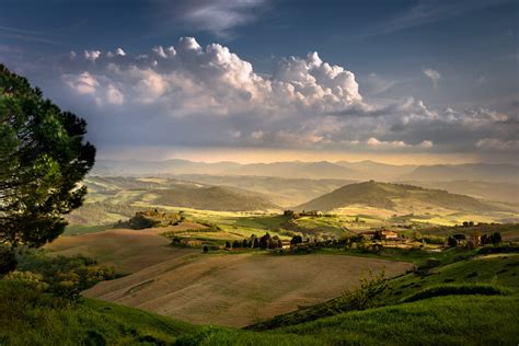 Tuscan Landscape Near Volterra In Late Afternoon Bernd Thaller Flickr