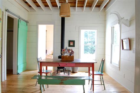 My Houzz Colorful Vintage Finds Fill A Chic Modern Farmhouse Country