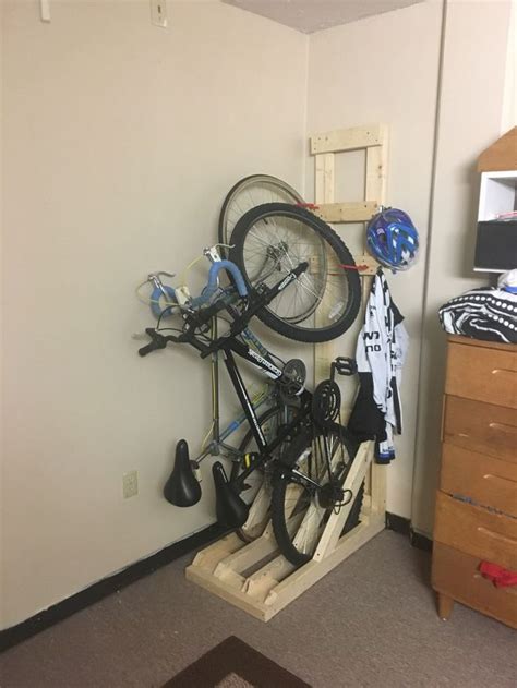 Vertical Bike Rack From 2x4s Vertical Bike Vertical Bike Rack Bike