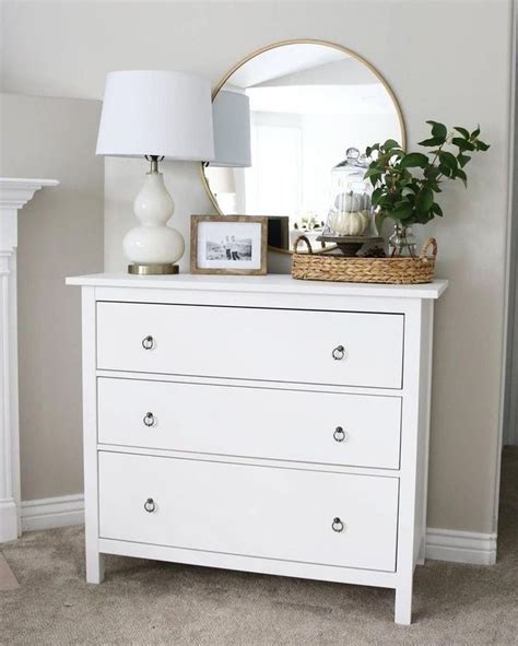 30 Stylish Bedroom Dressers Ideas With Mirrors That You Need To Try