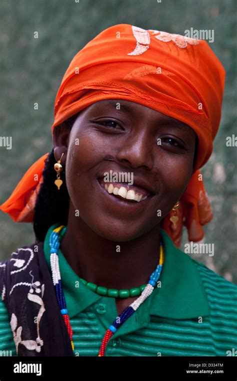 Oromo Woman Harar Ethiopia Hi Res Stock Photography And Images Alamy