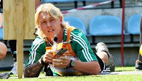 Последние твиты от simon kjær (@simonkjaer1989). All Football Players: Simon Kjaer Young Footballer 2012